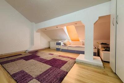 Apartament cu 3 camere decomandat, mobilat în Steaua