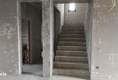 Casă cu 4 camere cu Teren 147 Mp în Săcălaz - 8