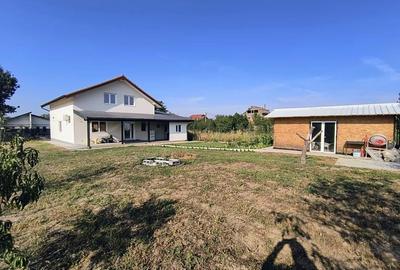 Casă cu 5 camere cu Teren 700 Mp în Șagului - 10