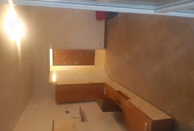 Inchiriez garsoniera - 2