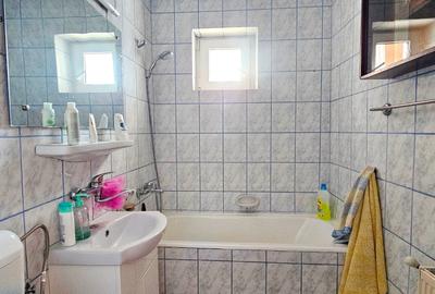 Apartament cu 3 camere semidecomandat, mobilat în Precista - 5