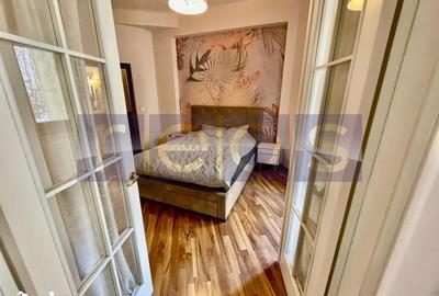 Apartament cu 3 camere semidecomandat, mobilat în Centrul Civic - 1