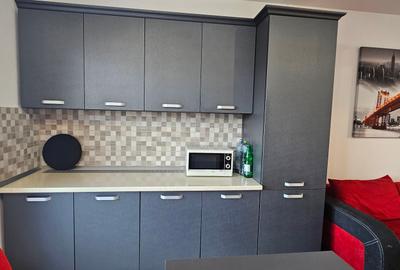 Apartament de vanzare cu 3 camere zona Tractorul bloc nou - 15