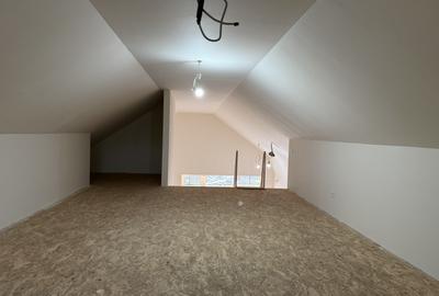 Casă cu 4 camere cu Piscina în Mogoșoaia - 11