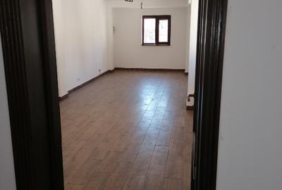 Birou, 263 mp în Unirii - 8