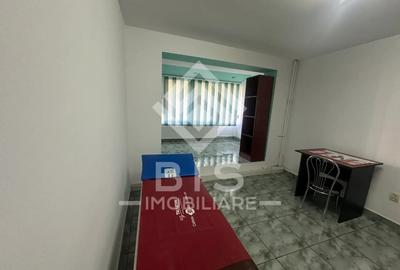 Spațiu Comercial // Zona Decebal - 2