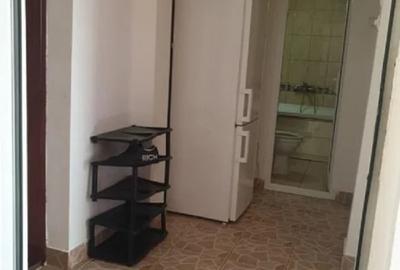 Apartament cu 2 camere - zona  Podu Ros - Lic. Emil Racovita - 4
