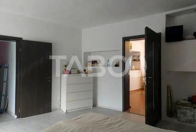 Apartament spatios la casa 3 camere decomandate 80 mp Cisnadie - 8