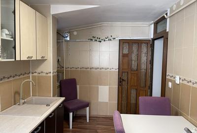 Apartament cu 2 camere decomandat în Progresul II - 9