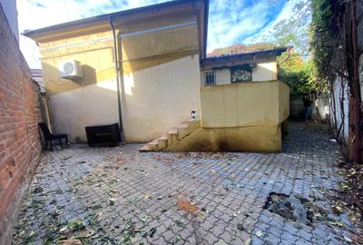 Casă interbelica de vanzare în zona Universitate - Armeneasca - Plantelor Casă interbelica de vanzare în zona Universitate - Armeneasca - Plantelor - 18