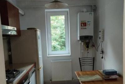Tomis 1, Scoala 30, apartament 2 camere, gaze, mobilat - 1