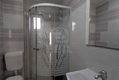 Casă cu 4 camere cu Teren 190 Mp în Central