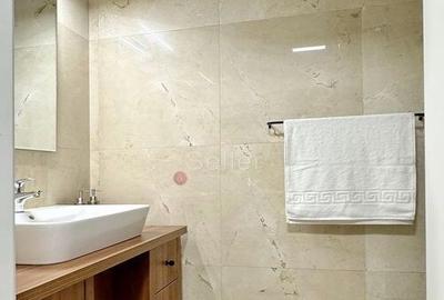 Terase generoase cu vederea spre padure - 2