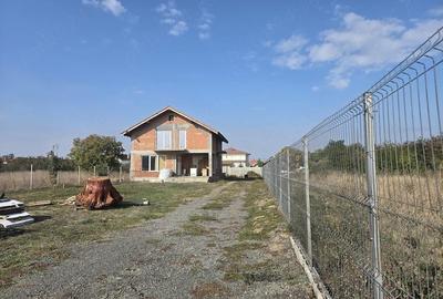 Casă cu 3 camere cu Teren 930 Mp în Săcălaz - 3