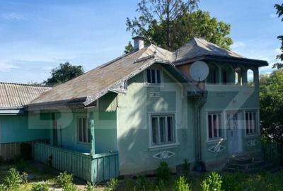 Casa si teren de vanzare, 2000 mp, zona Dragoiesti - 2