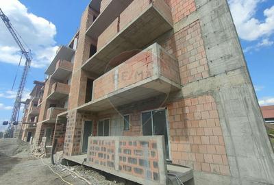 Apartament de vanzare cu gradina - 3