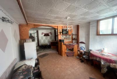 Casă cu 4 camere în Scorțeni - 8