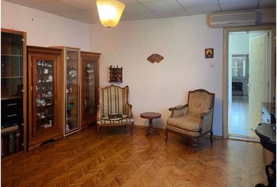 Vila cu 3 apartamente independente si gradina mare in Cotroceni - 3