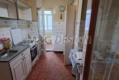 Apartament cu 3 camere decomandat în Spitalul Județean - 10