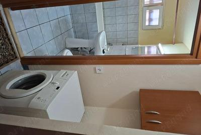 Apartament cu 3 camere decomandat în Circumvalațiunii - 2