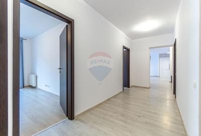 Apartament cu 4 camere de închiriat Tampa Gardens Racadau etaj 10/12 - 26