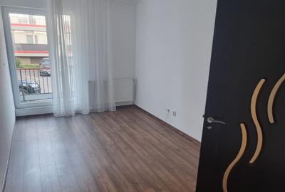 Apartament cu 2 camere decomandat în Florești - 3