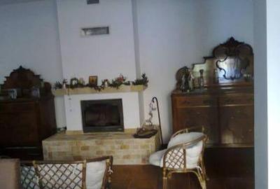 Blv BUCURESTI - casa P+1, 6cam, S-200mp - 155000 euro - 21