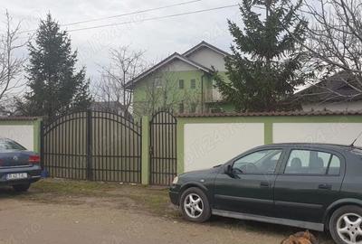 Casă cu 6 camere cu Teren 750 Mp în Central - 4