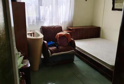 Apartament cu 3 camere decomandat în Central - 3