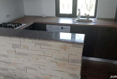 Casă cu 5 camere în Scorțaru Vechi - 1