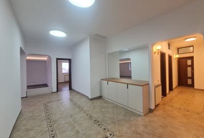 Apartament cu 4 camere decomandat în Herăstrău - 5
