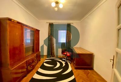 Apartament la casa cu 3 camere 2 bai si curte zona Centrul Istoric - 4