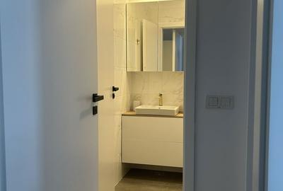 Apartament cu 3 camere decomandat în Exterior Vest - 4