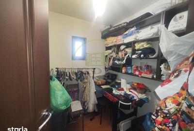 Casă cu 6 camere cu Teren 400 Mp în Podari - 13