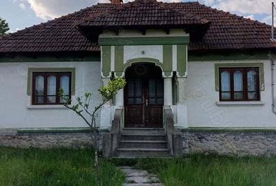 Casă cu 5 camere în Polovragi - 1