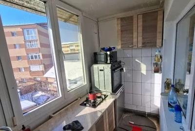 Apartament cu 2 camere semidecomandat, mobilat în Cetate - 7