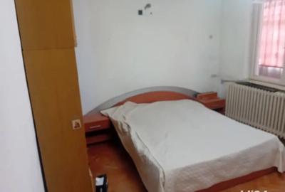 Ap o camera Biserica Catolica central parter balcon centrala termopan - 3