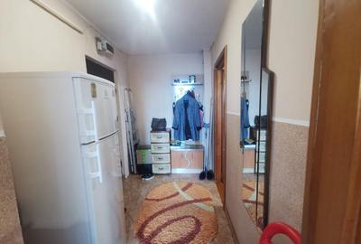 Apartament cu 2 camere decomandat în George Enescu