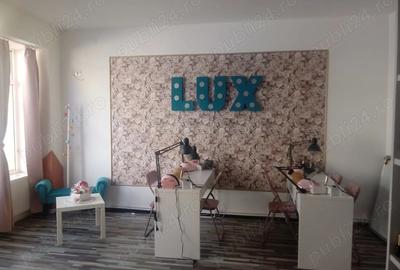 Spațiu comercial, de 29 mp, în Central - 3