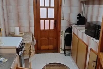 Apartament cu 2 camere decomandat în Barieră - 3