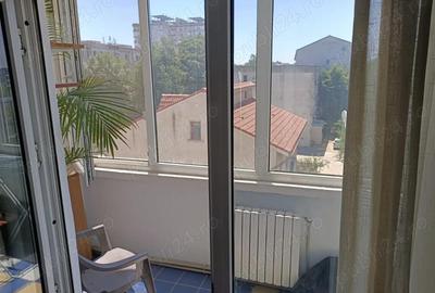 Apartament cu 4 camere decomandat în Faleza Nord - 5