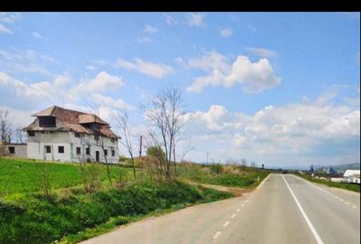 Teren agricol extravilan de 5755 mp, în Șpring - 1