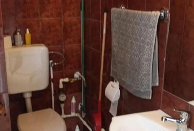 Spațiu comercial, de 30 mp, în Central - 9