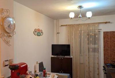 Apartament cu 3 camere decomandat în Rahova - 5