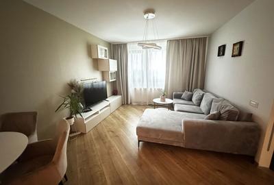 Apartament cu 2 camere decomandat în Central