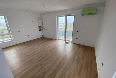 Apartament cu 3 camere semidecomandat în Giroc - 8