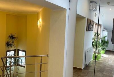 Casă individuală cu 10 camere cu Canalizare în Otopeni - 15