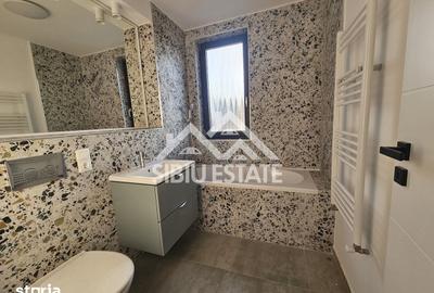Apartament cu 3 camere în Central - 11