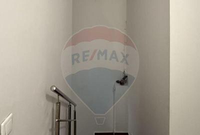 Vanzare apartament 3 camere Militari- Gladiolelor - 7