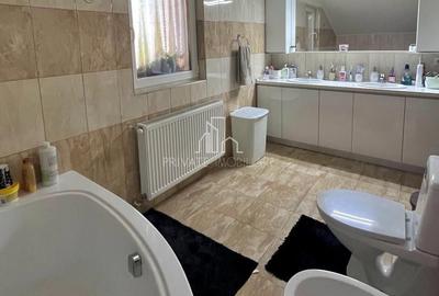 Casa de vanzare toatal mobilata si utilata in zona noua, Sighisoara - 9